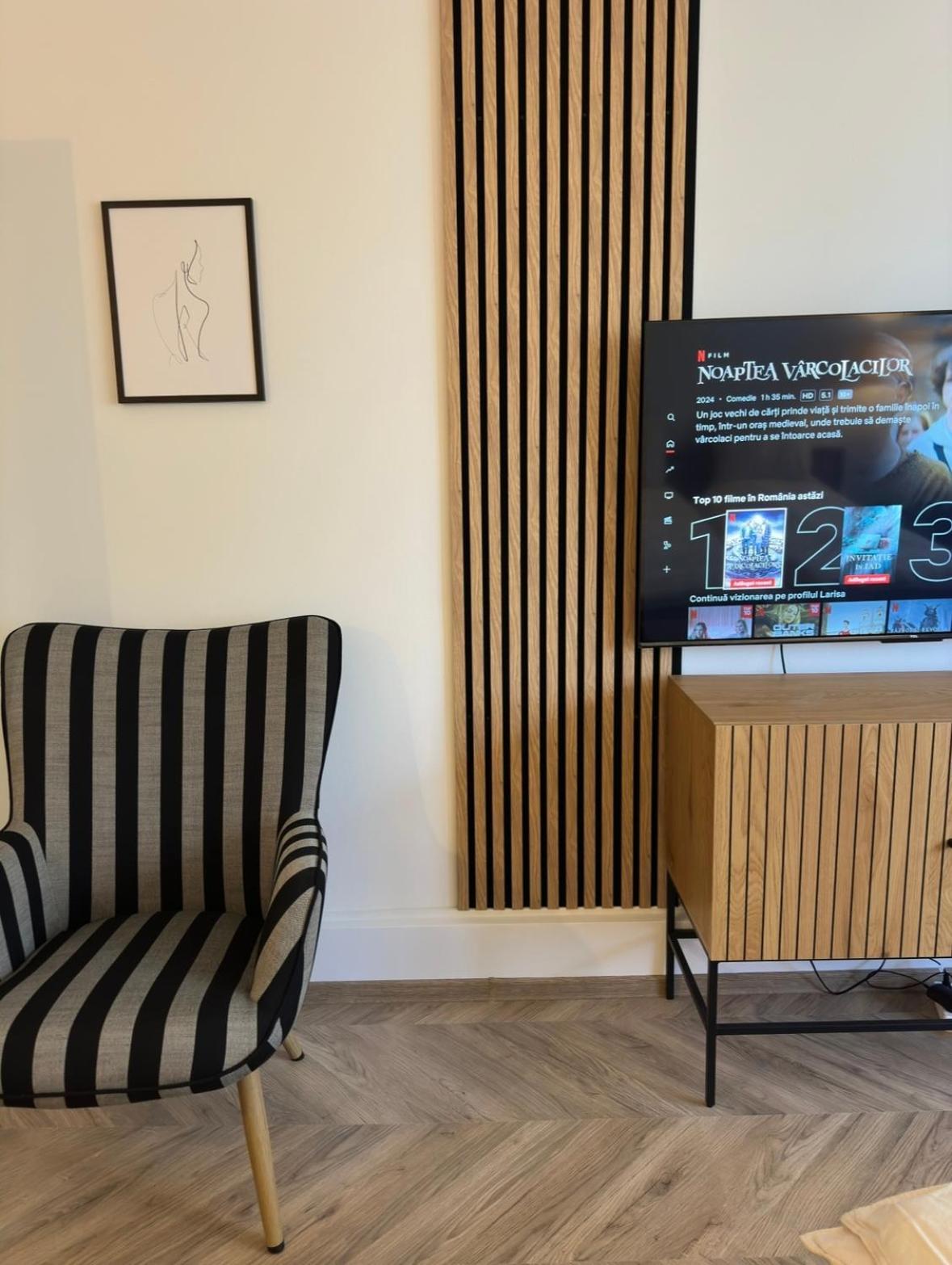 One Room Apartment- Self Check-In 24H Решіца Екстер'єр фото