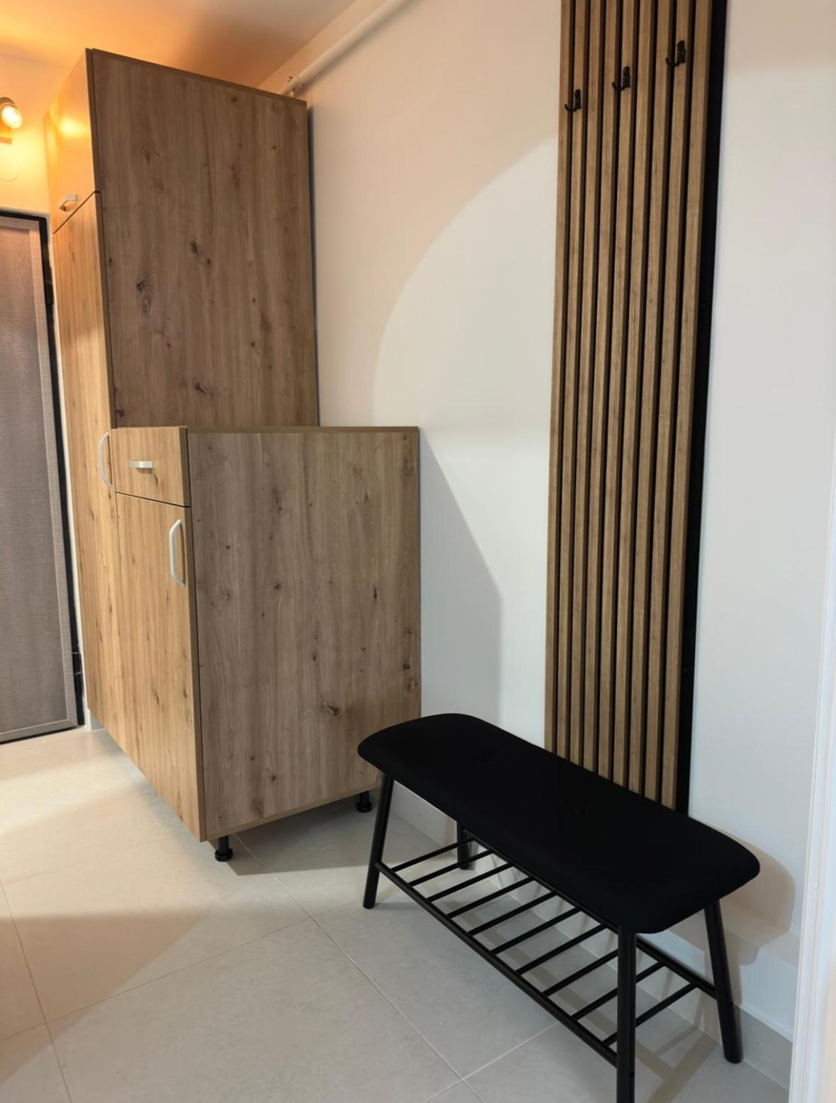 One Room Apartment- Self Check-In 24H Решіца Екстер'єр фото